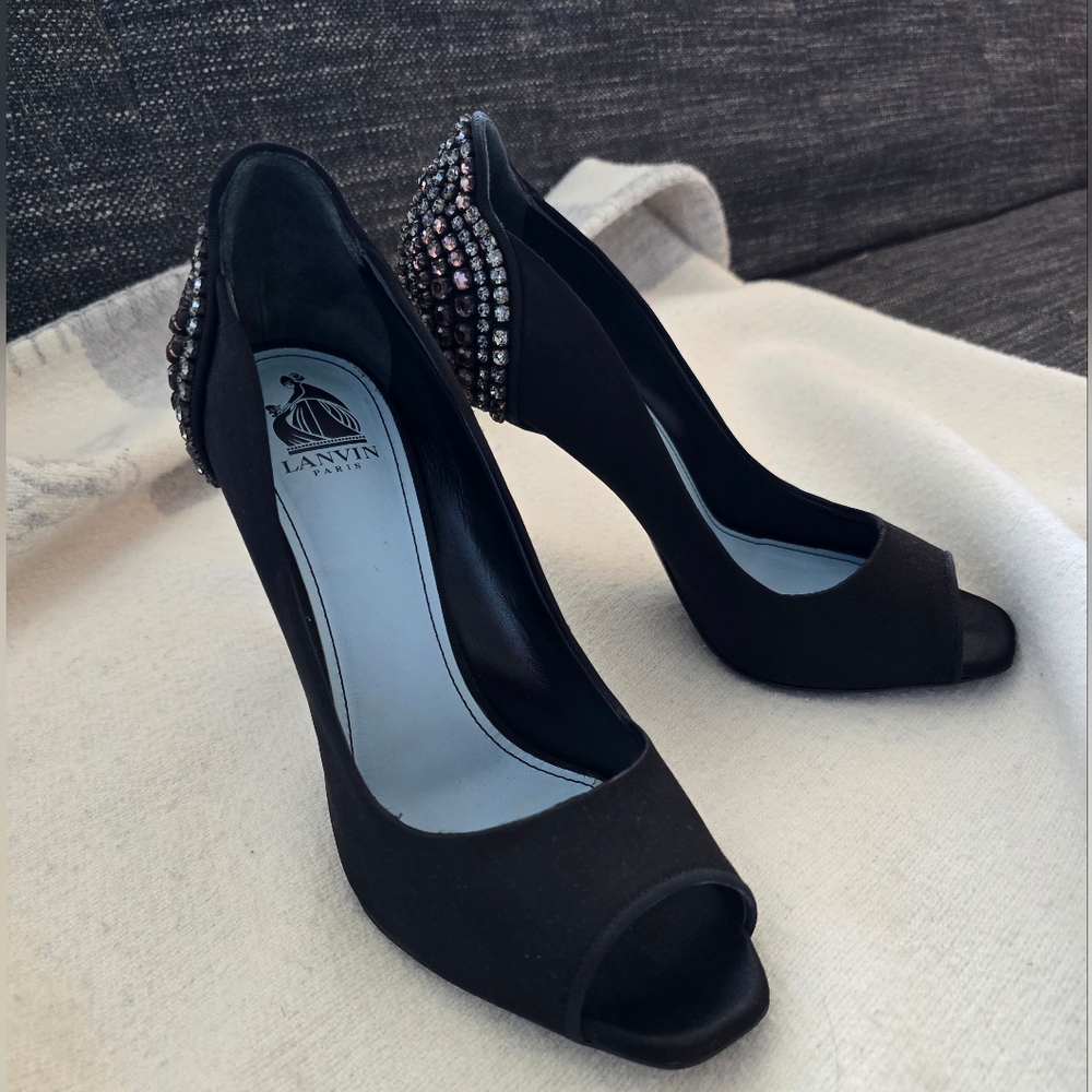 Lanvin Black Heels with Crystal Embellishments Satin Size 39